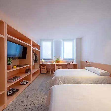 فندق Hotel Valencia Tower 3*