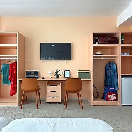 Hotel Valencia Tower فندق 3*